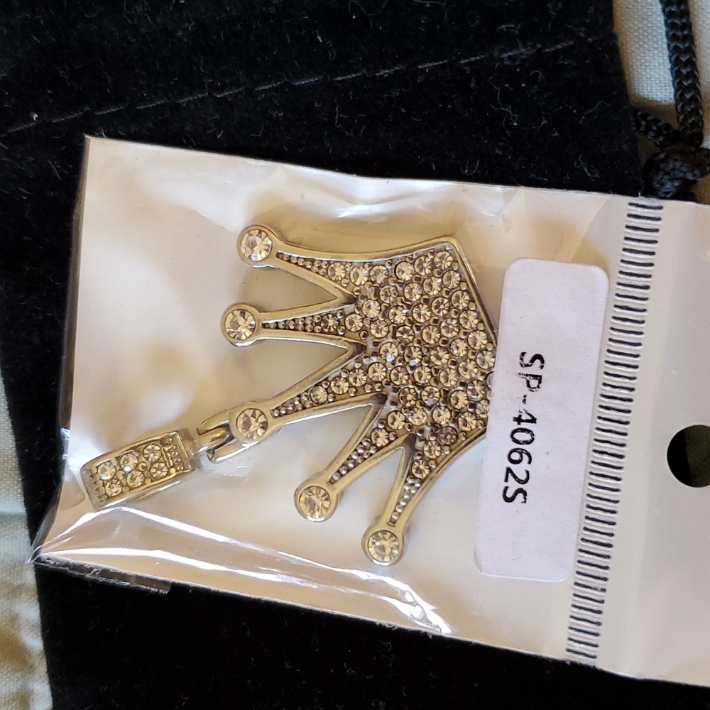 NIB Hip Hop Bling Crown Pendant 👑 😍 with Rhinestones
